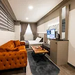 Arena Luxury *