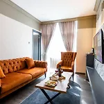 Arena Luxury Отель Стамбул
