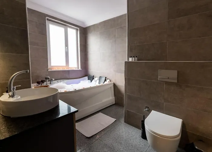 Hotel Arena Luxury *